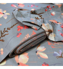 Tissu coton au métre imprimé Fleurs sur Gris