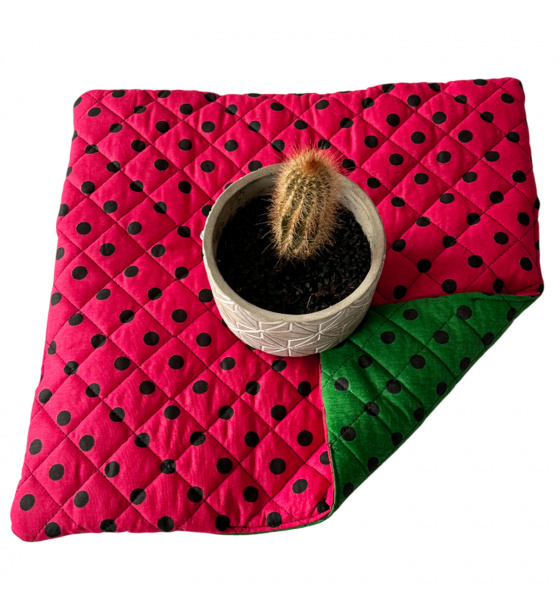 Poduszka siedziskowa 40x40x2cm Czerne Groszki na Czerwonym i Zielonym