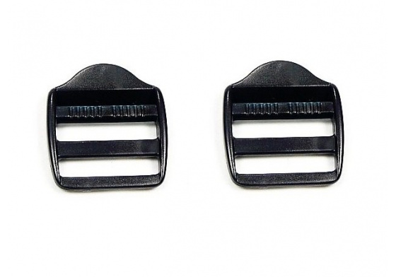 Plastové průvleky šíře 20 mm P černý