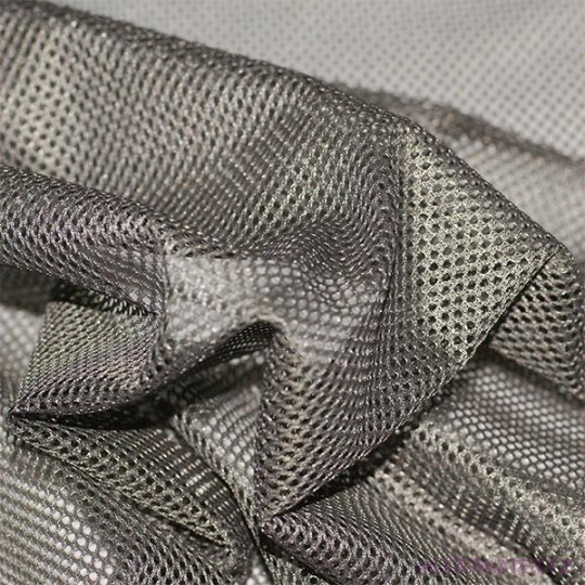 Polyesterová elastická síťovina barva tm oliva, 106 oko 2x2 mm
