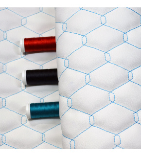 Ekokůže GEO barva bílá prošívaná tyrkysovými nitěmi, metráž, 145 cm