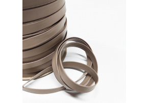 Šikmý proužek kožený 10 mm barva béžová 308