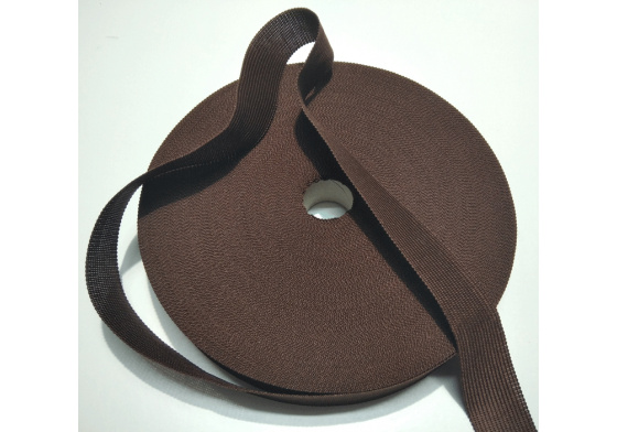 Lemovací proužek  PES 25 mm  barva hnědá