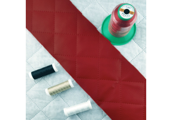 Ekokůže prošívaná ultrazvukem, barva červená, metráž