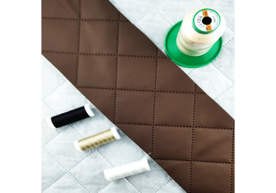 Ekokůže barva hnědá prošívaná ultrazvukem, koženka metráž